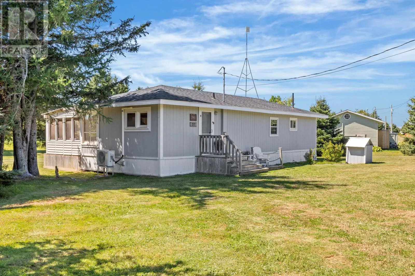 37 Isherwood Drive