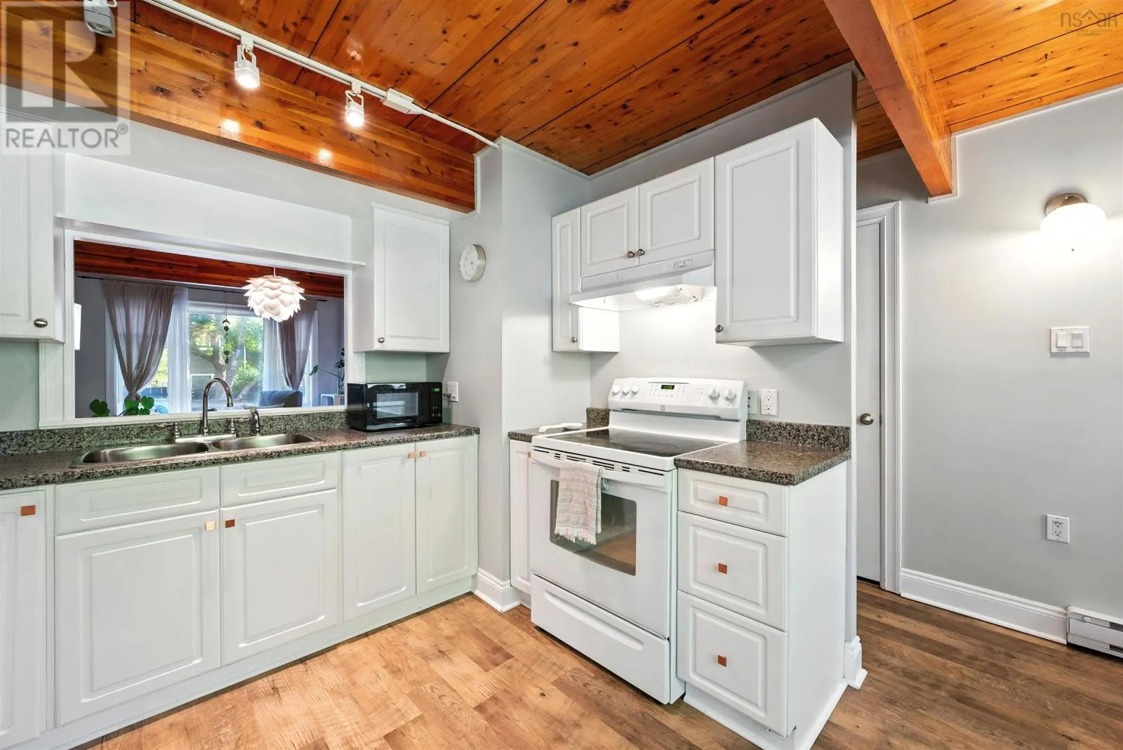 143 Ridge Valley Road