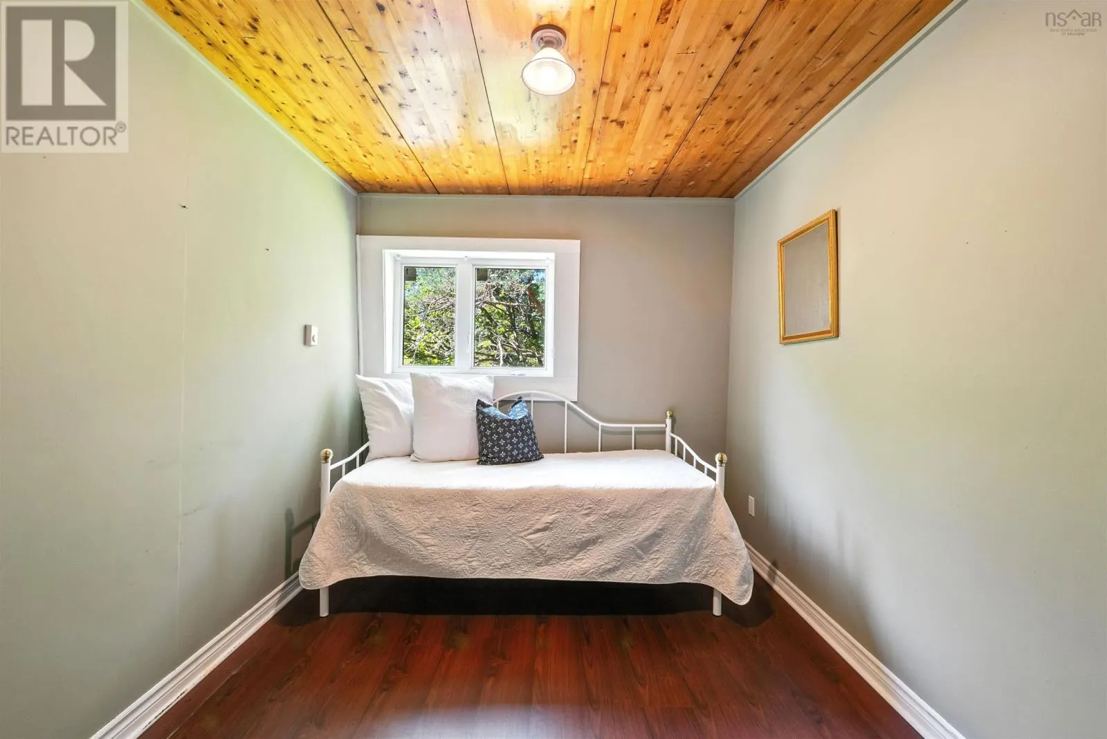 143 Ridge Valley Road