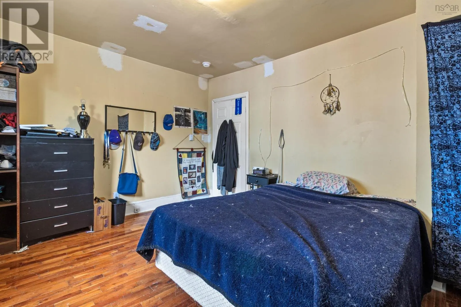 251 Pleasant Street