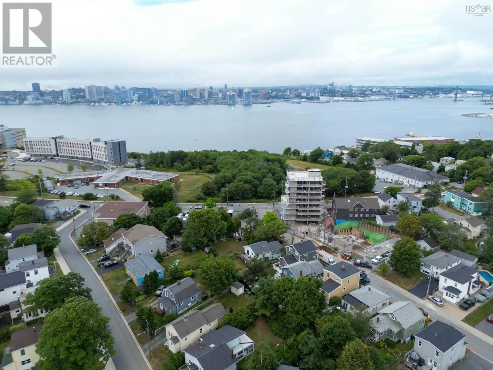 251 Pleasant Street