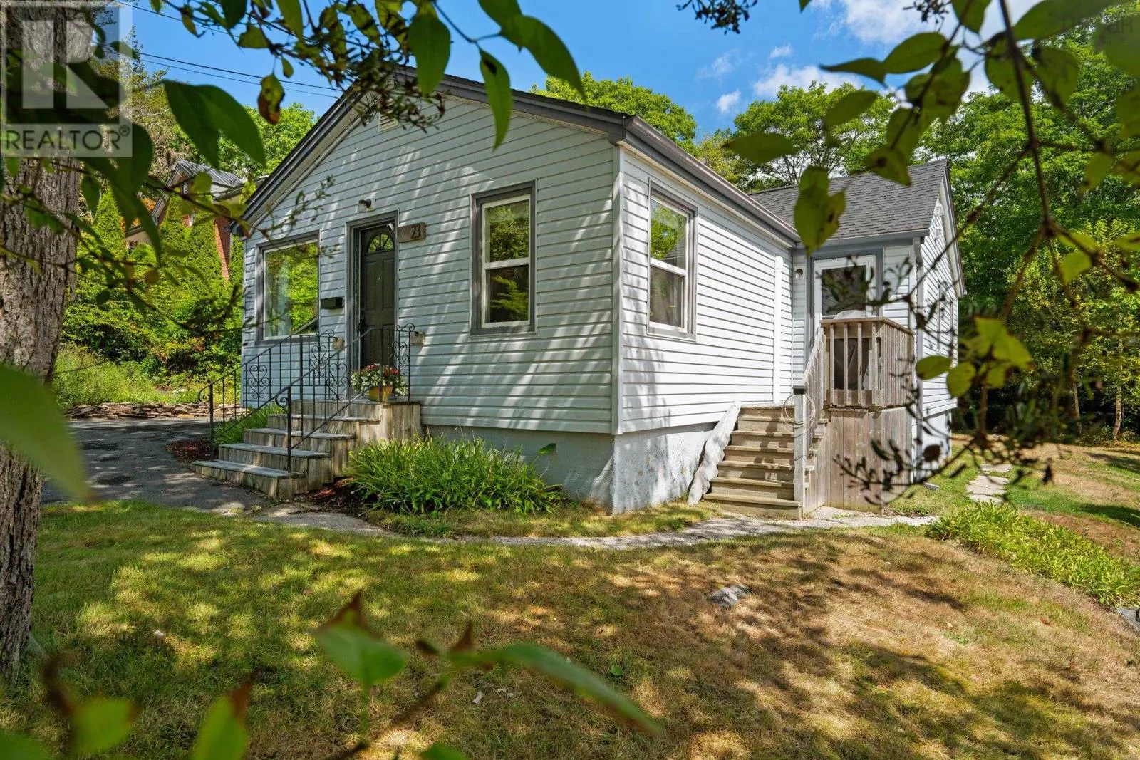 23 Barrens Street
