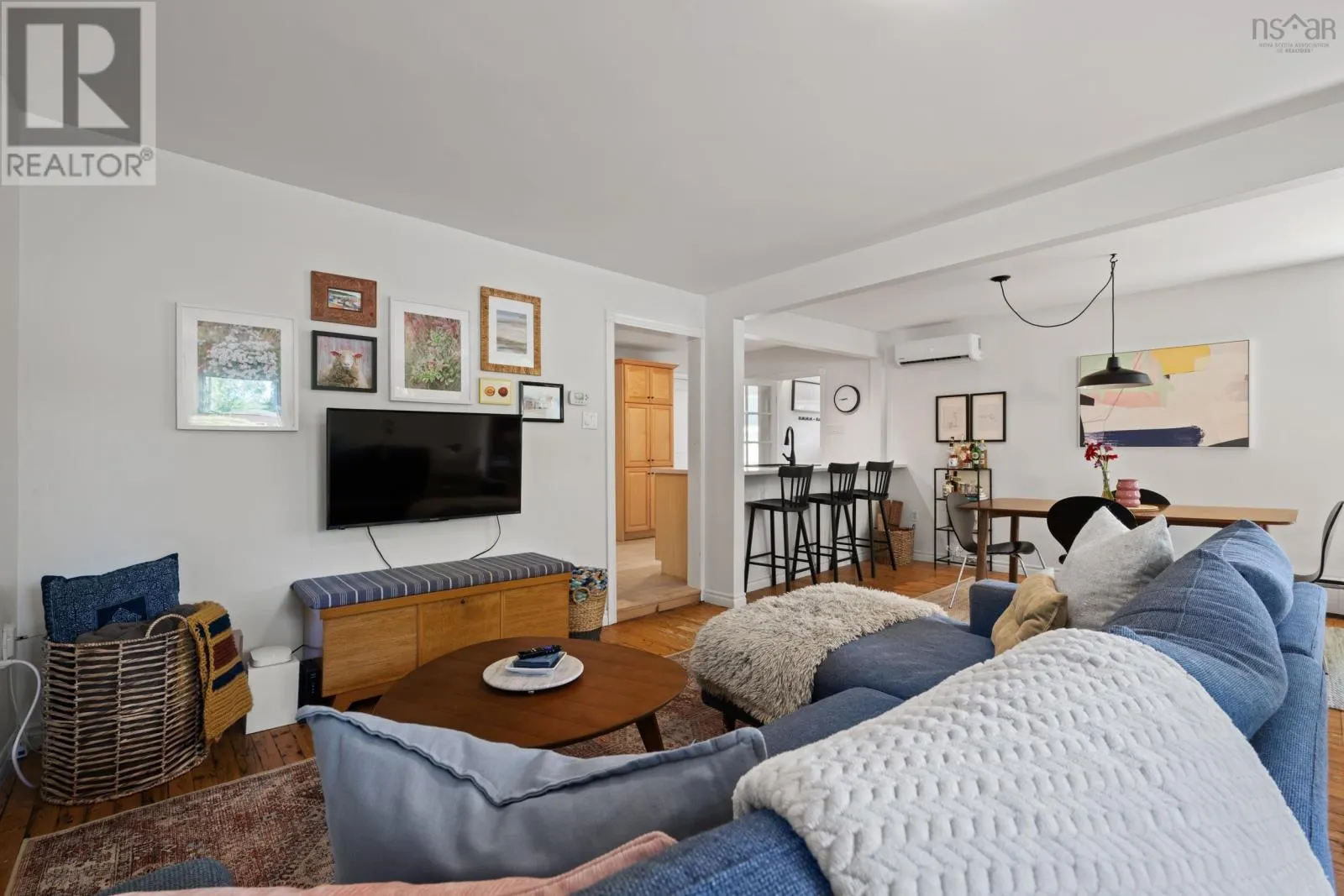 23 Barrens Street