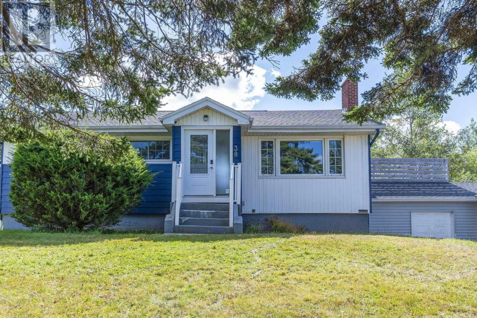 38 Oceanlea Drive