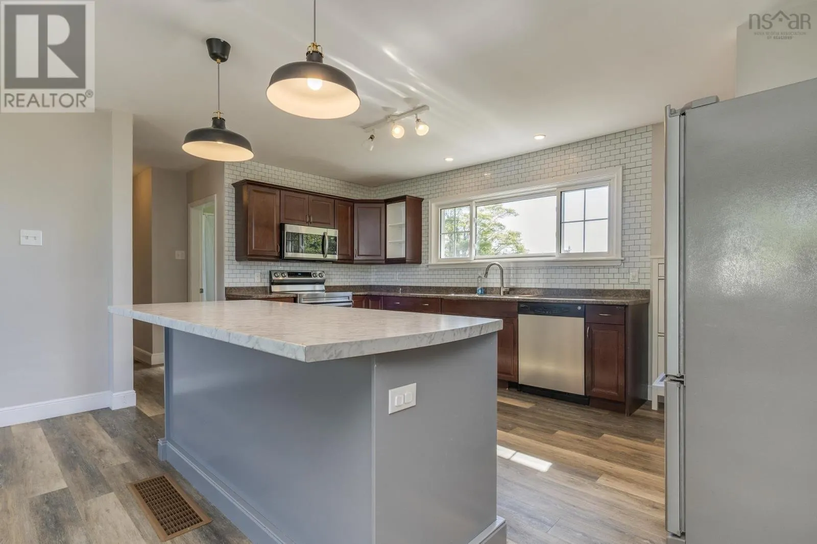 38 Oceanlea Drive