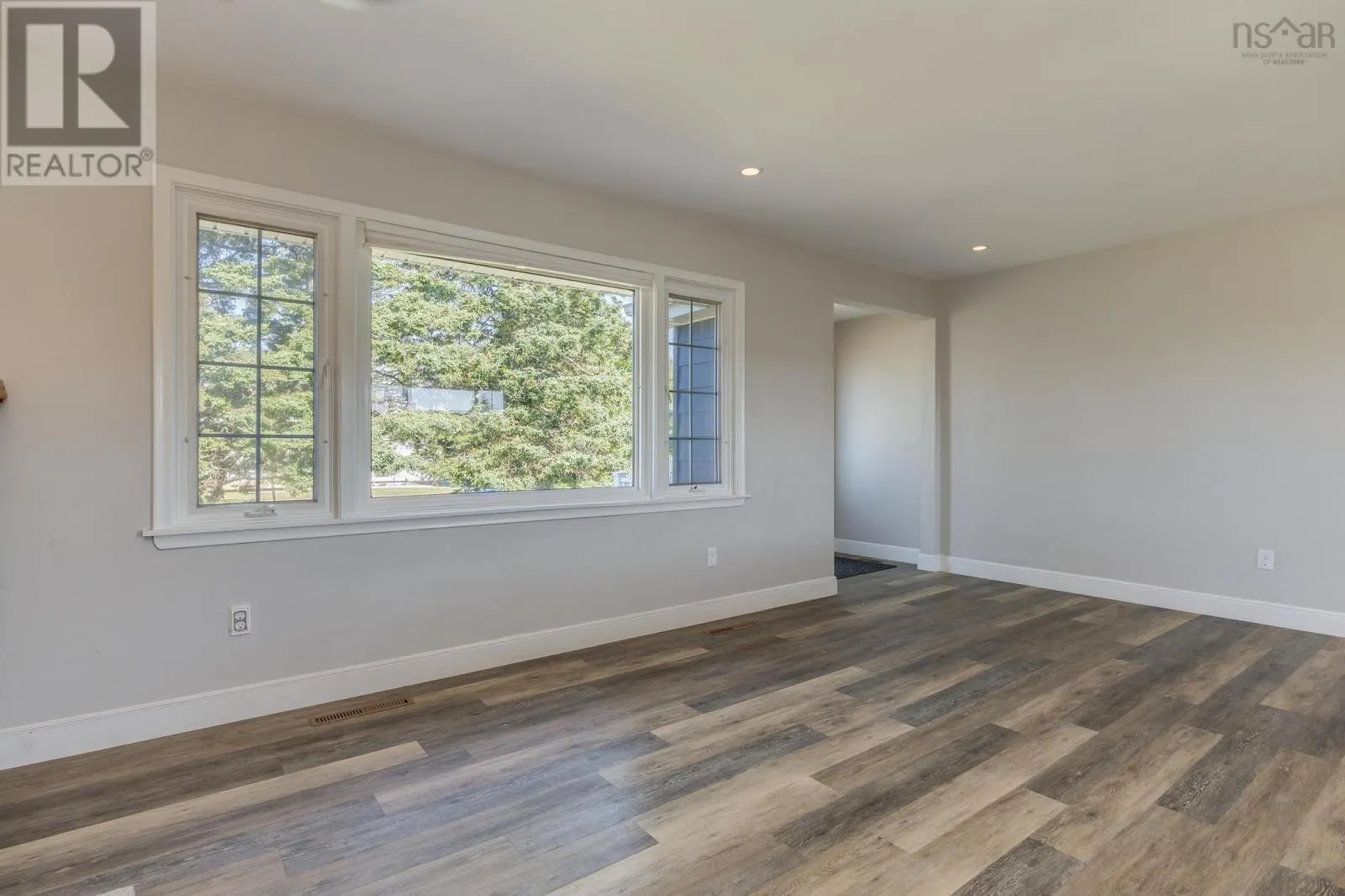 38 Oceanlea Drive