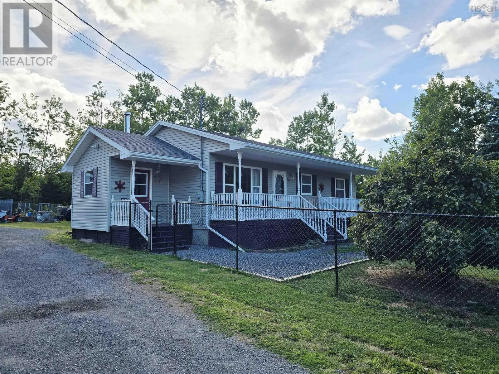 78 Princess Avenue