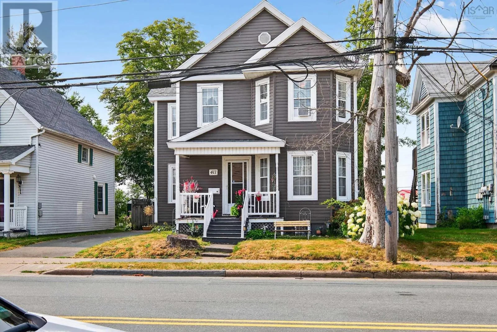 411 TOWNSEND STREET
