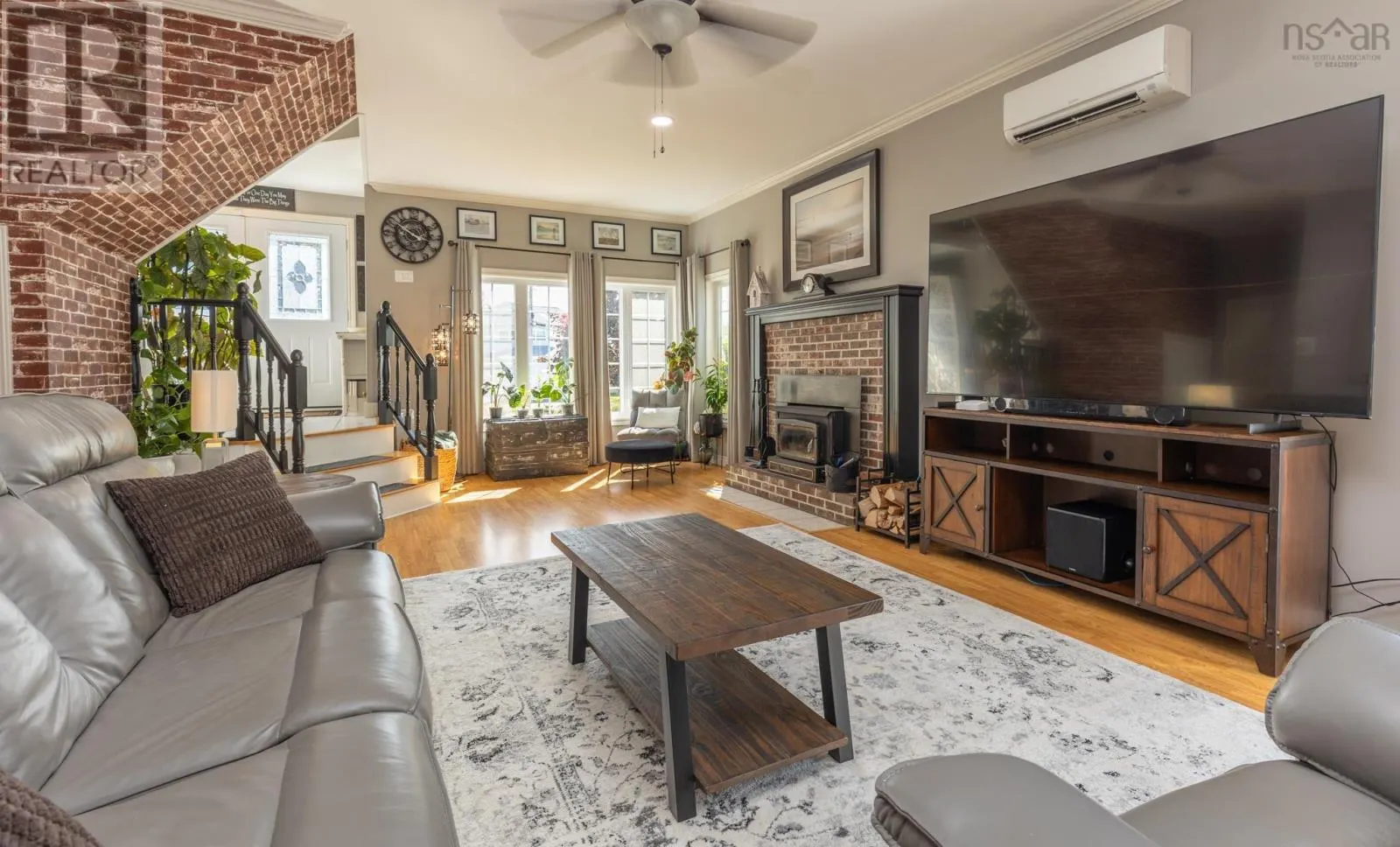35 Sprucewood Drive