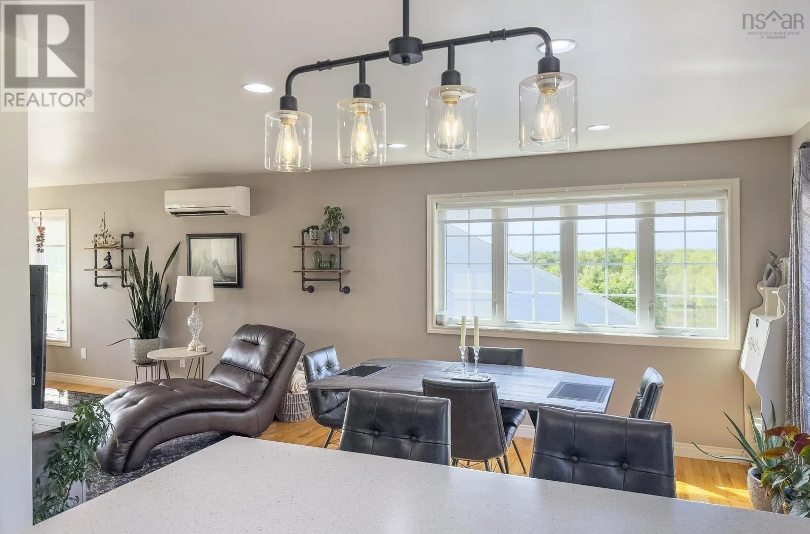35 Sprucewood Drive