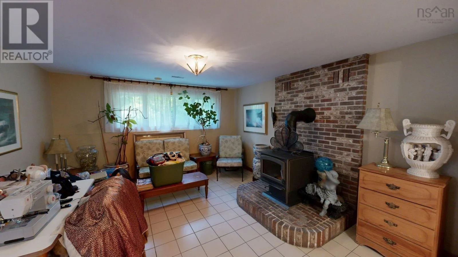 71 Riverview Crescent