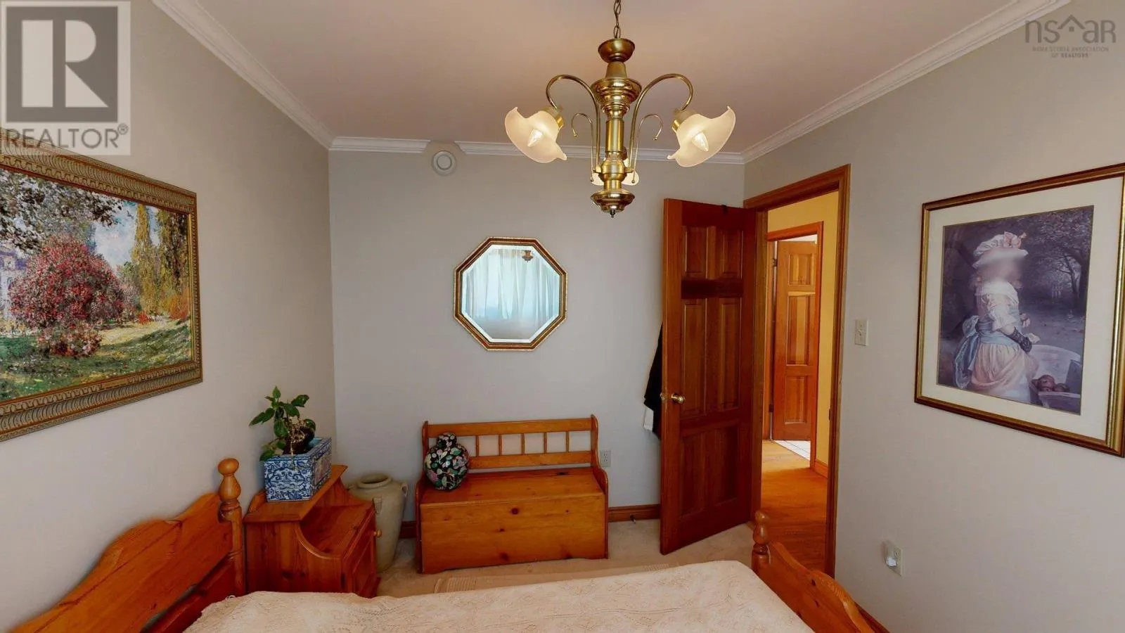 71 Riverview Crescent