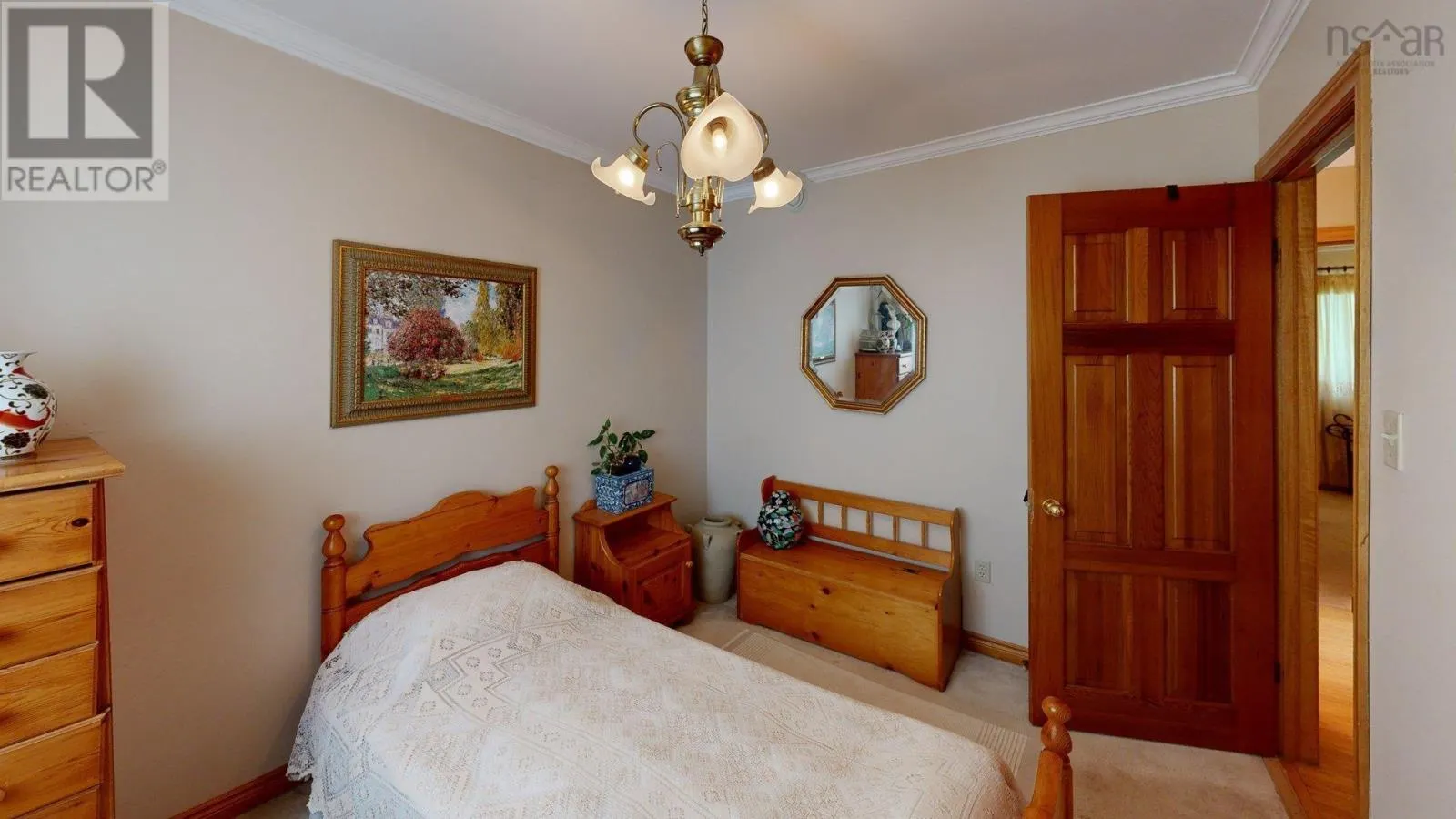 71 Riverview Crescent