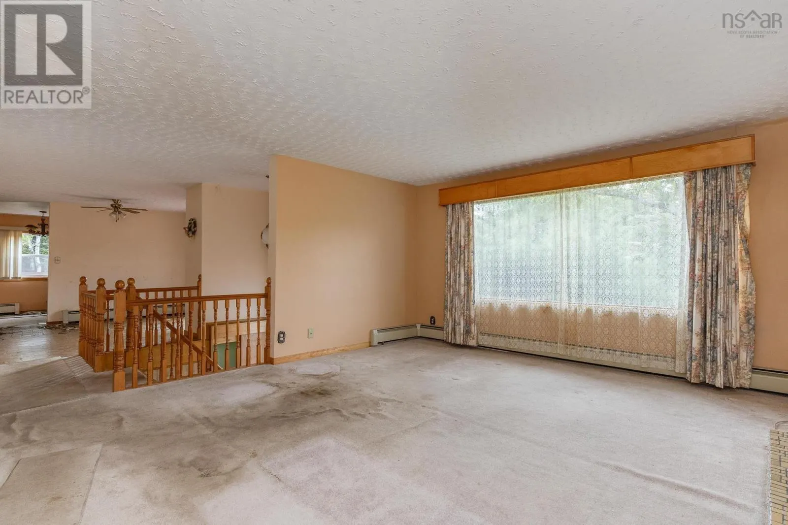 70 Chester Downs Road
