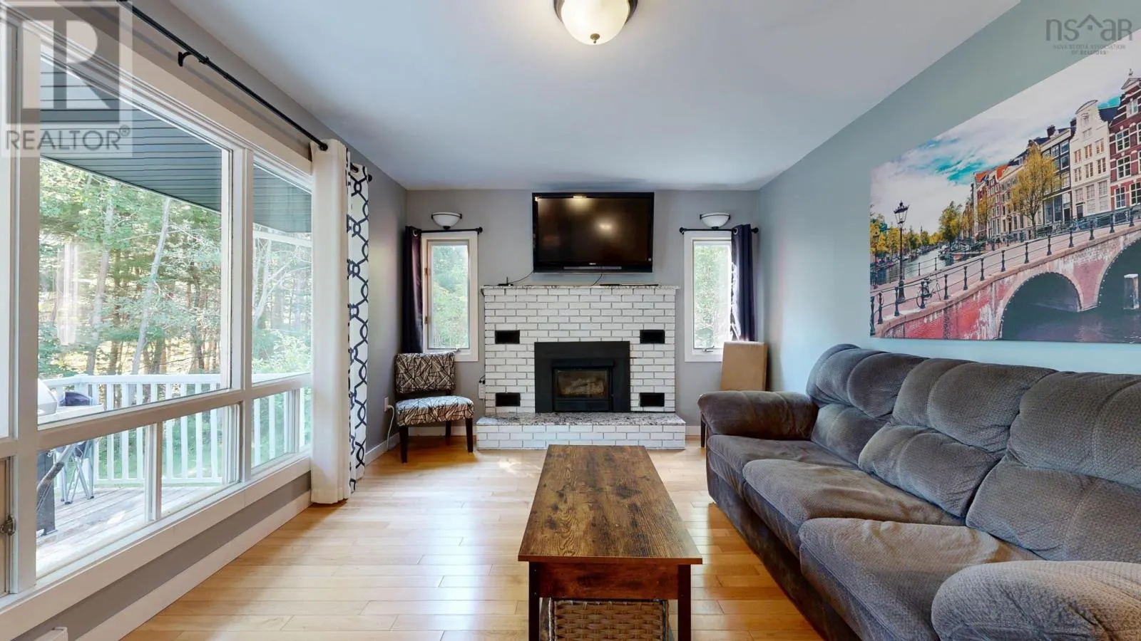 47 Riverview Drive