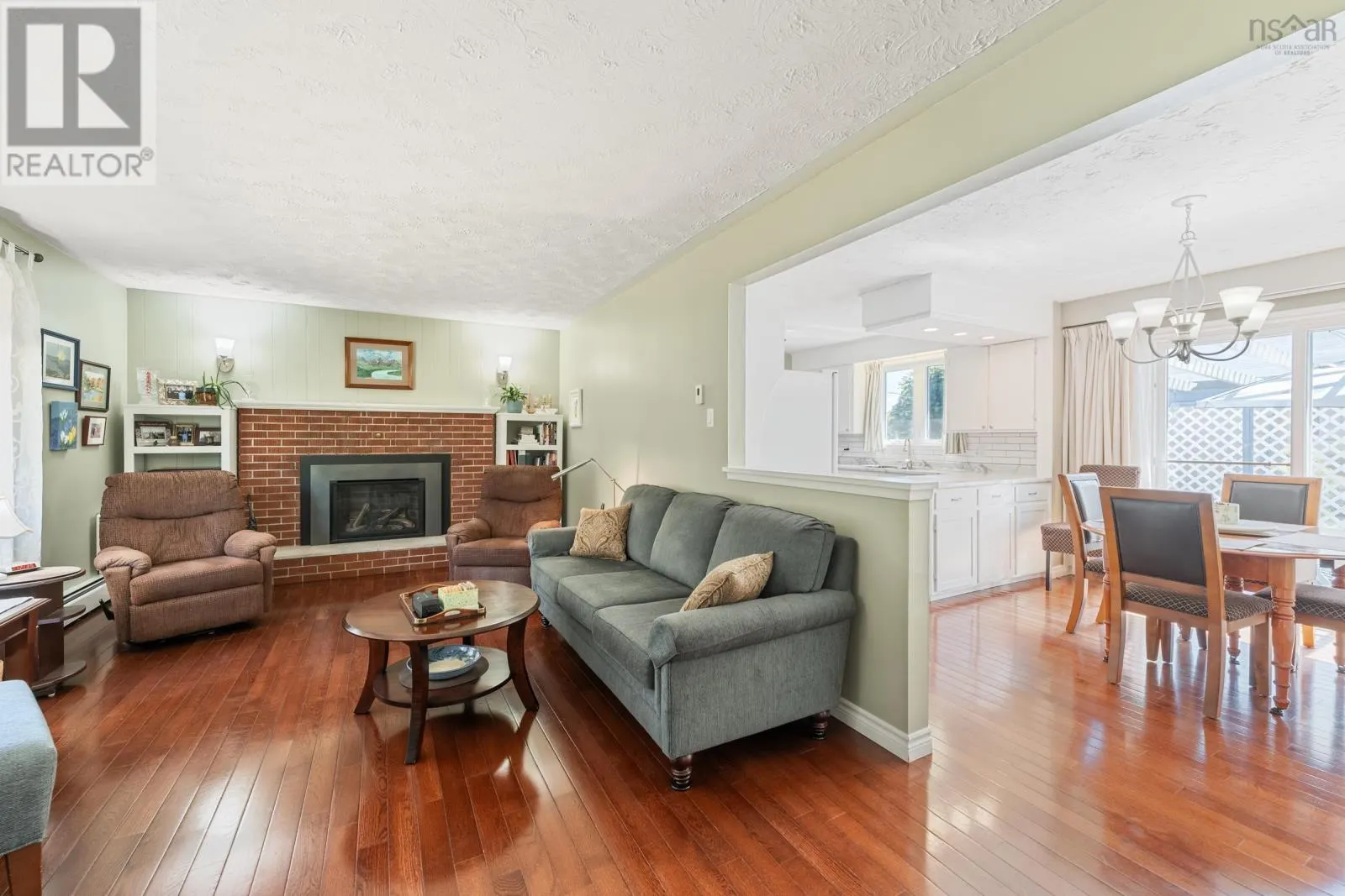 8 Bentley Drive