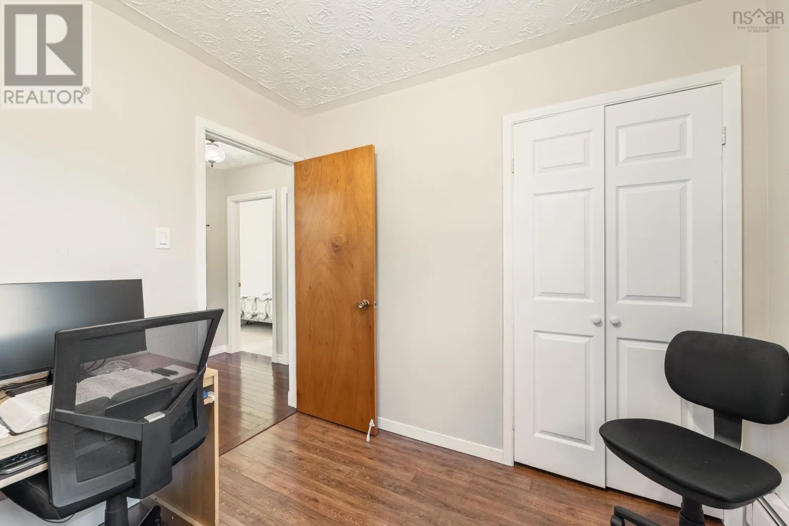 8 Bentley Drive