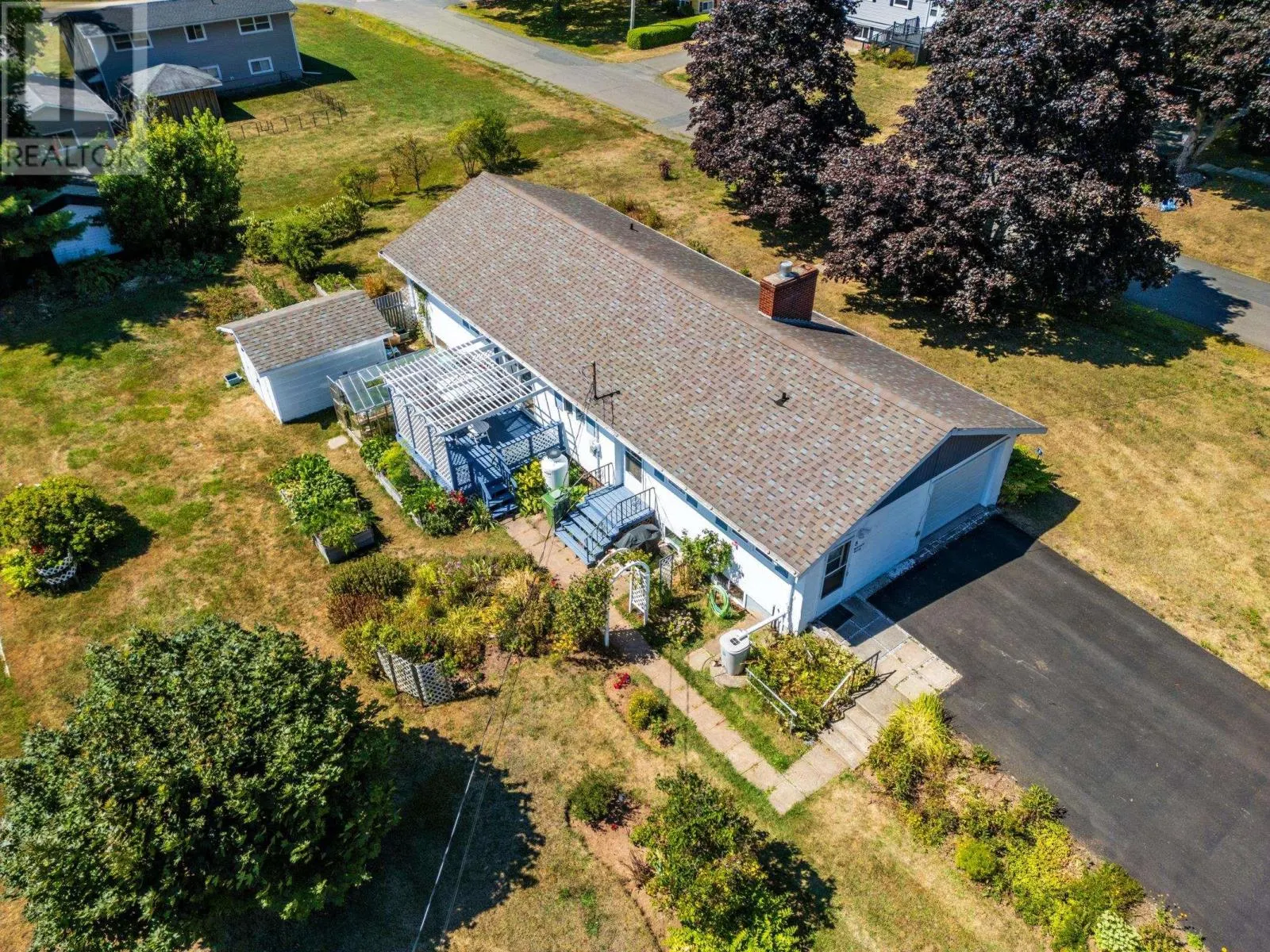 8 Bentley Drive
