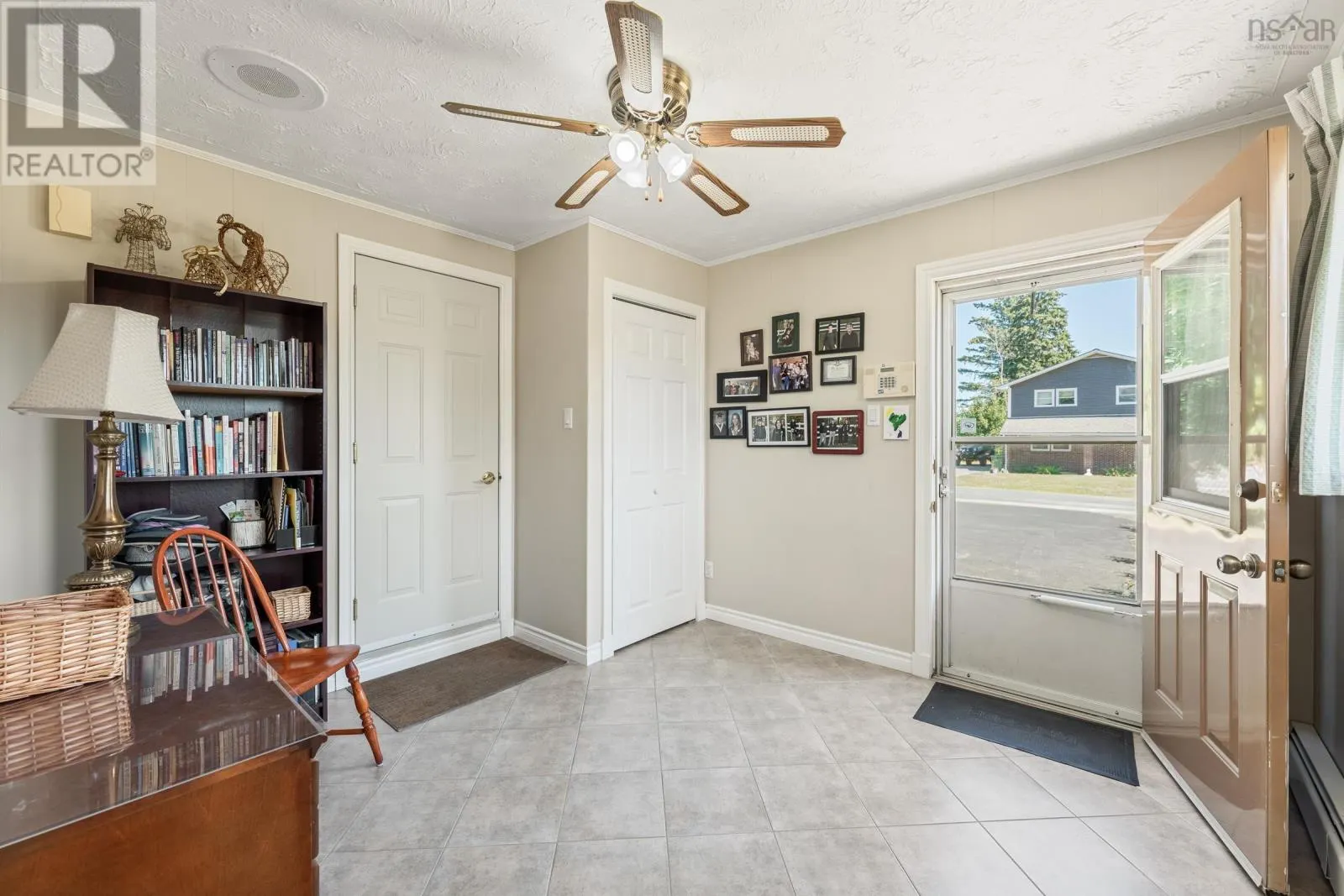8 Bentley Drive