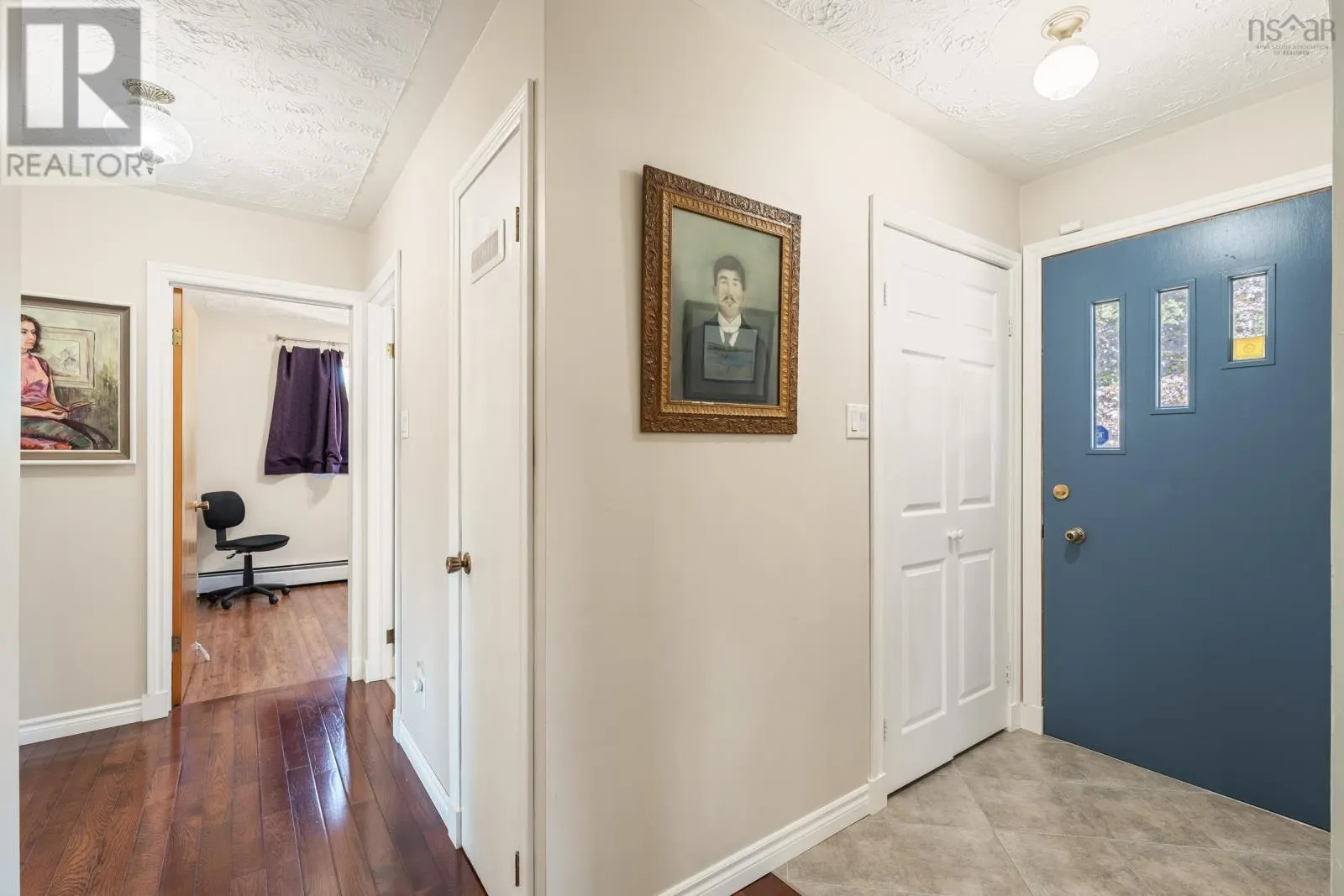 8 Bentley Drive