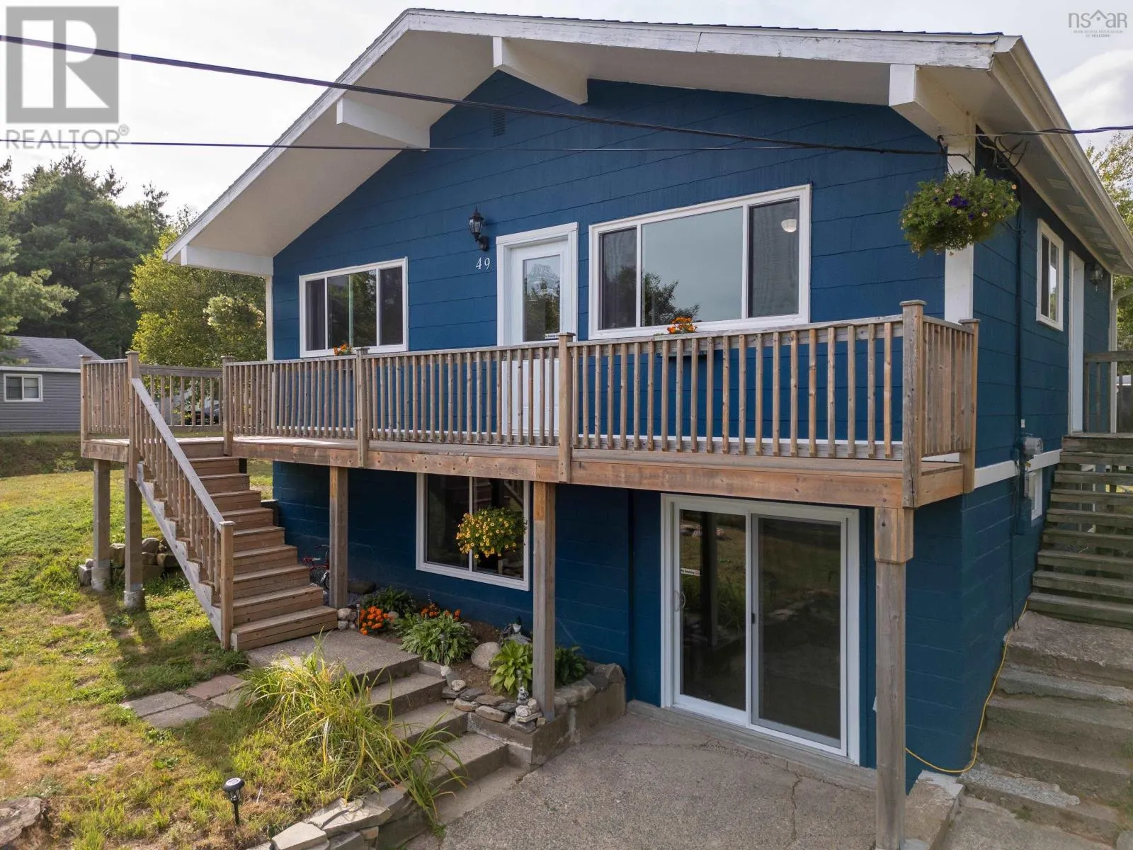 49 Churchlake Drive