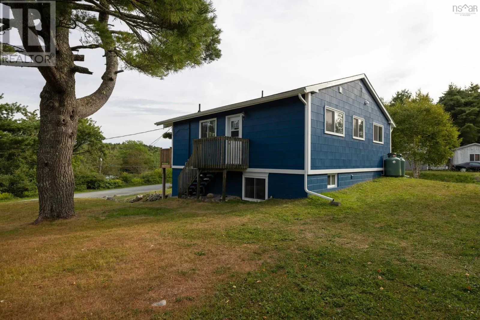 49 Churchlake Drive