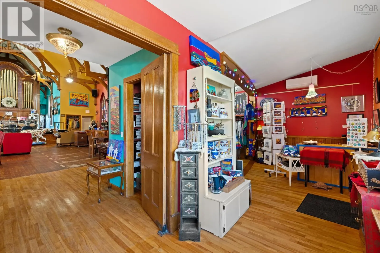 298 Granville Street E