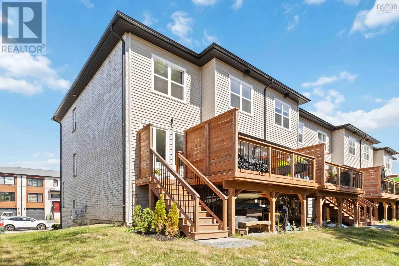 12 Glenn Drive