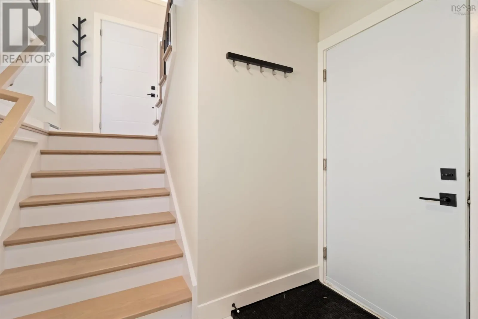 12 Glenn Drive