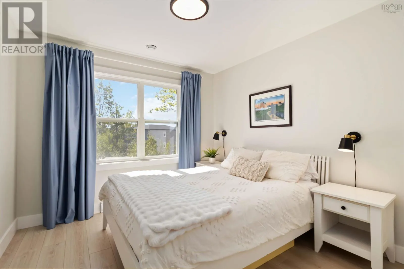 12 Glenn Drive