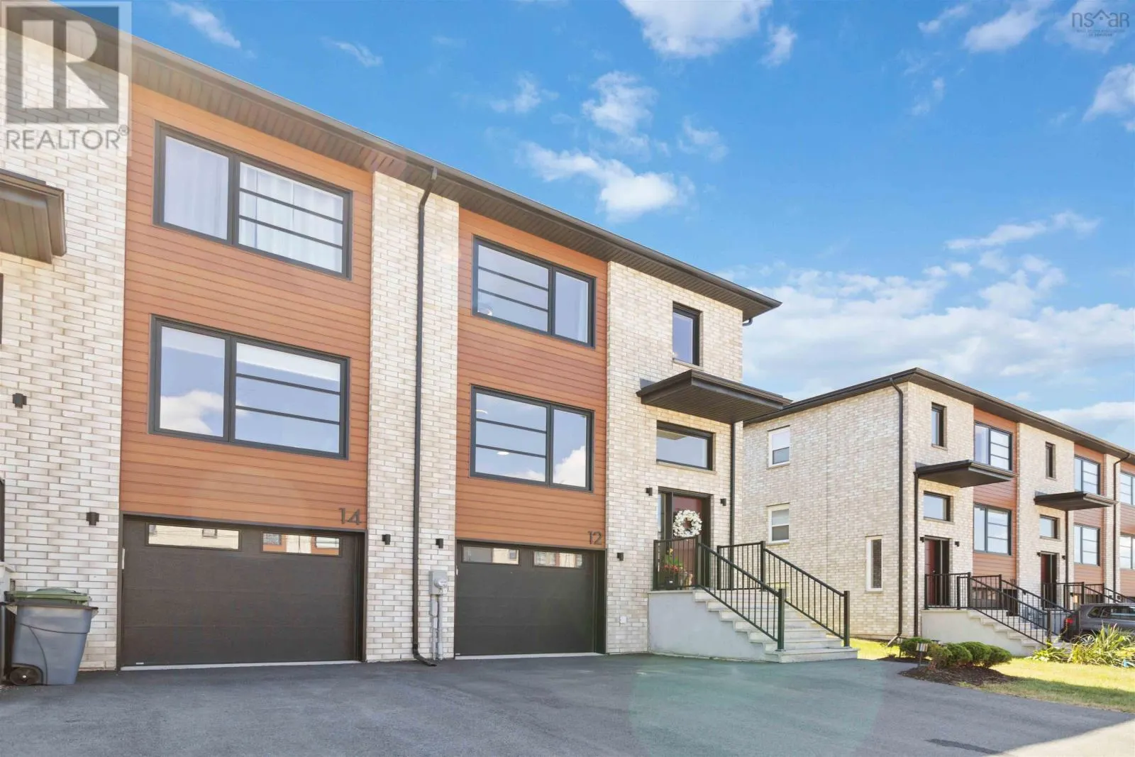 12 Glenn Drive