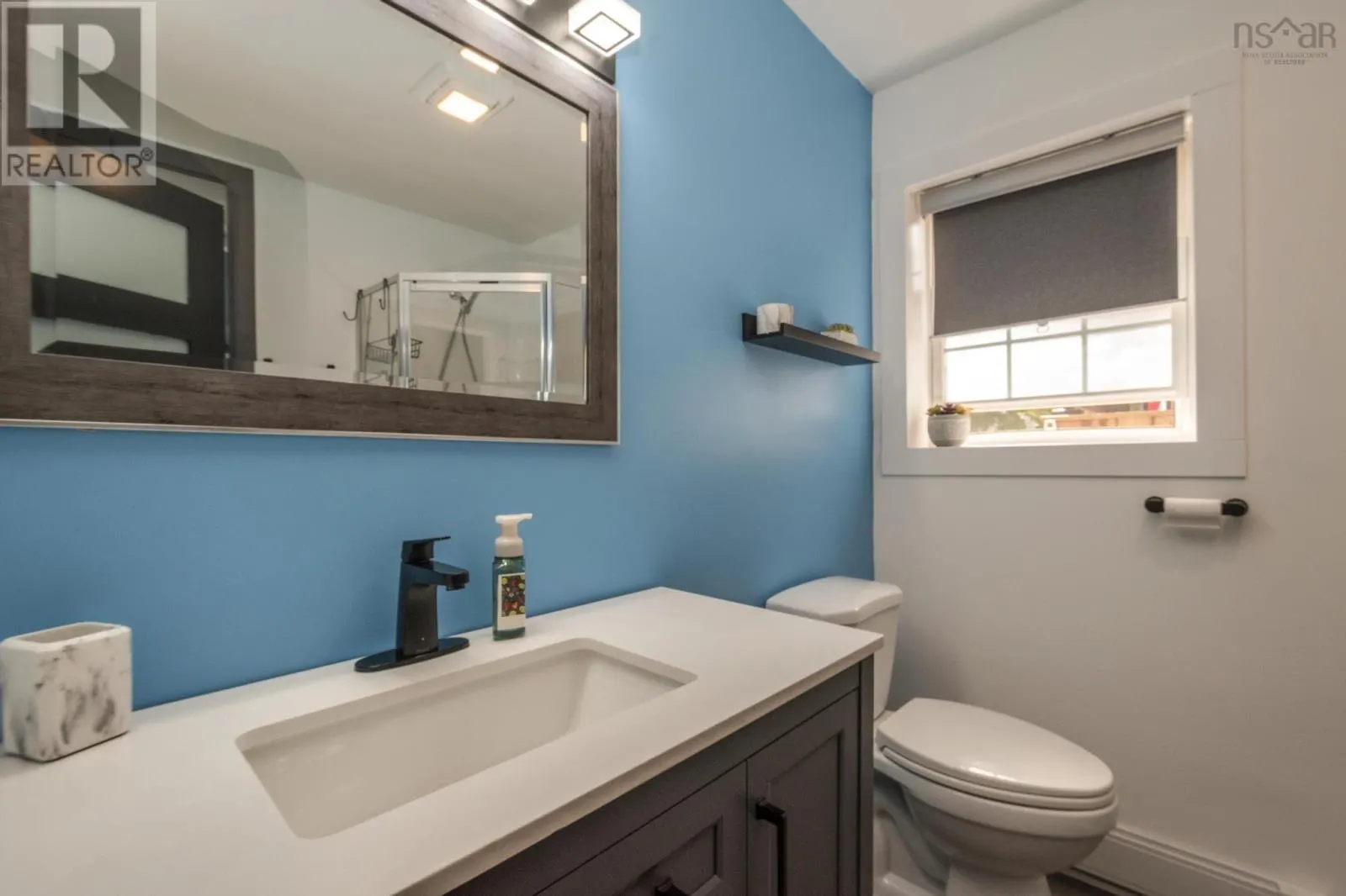 92 Balcom Crescent