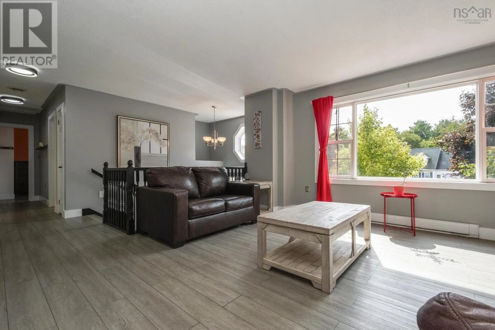 92 Balcom Crescent