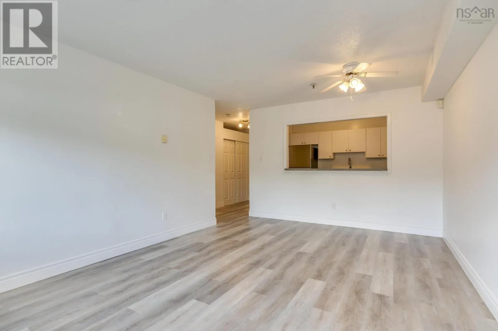 103 31 River Lane