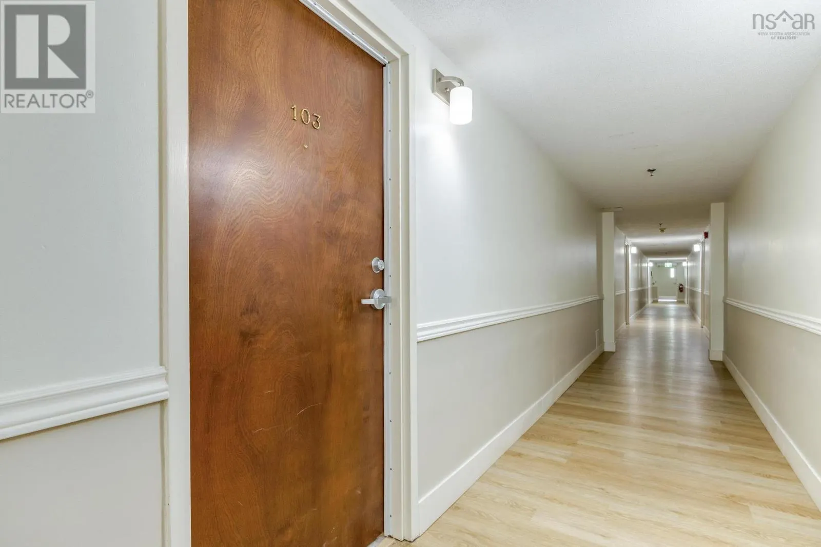 103 31 River Lane