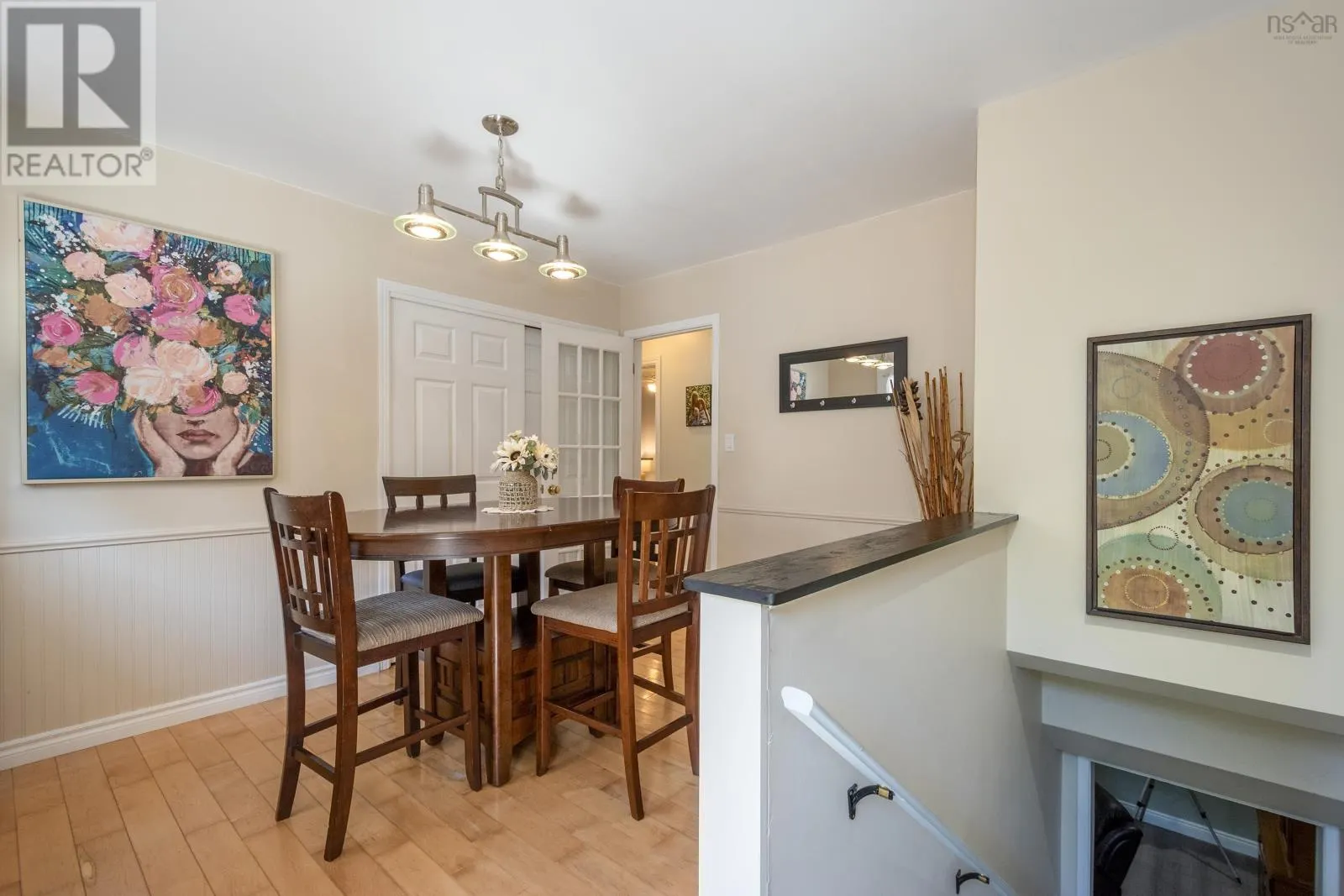 3126 Cornwallis Crescent