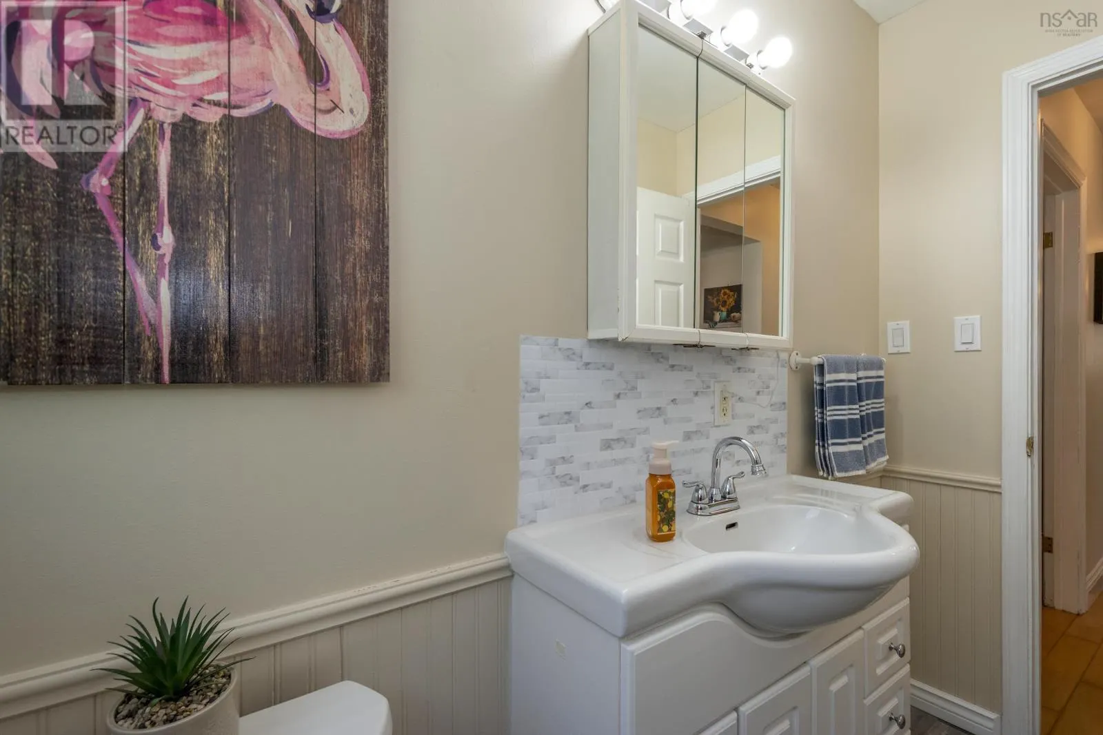 3126 Cornwallis Crescent