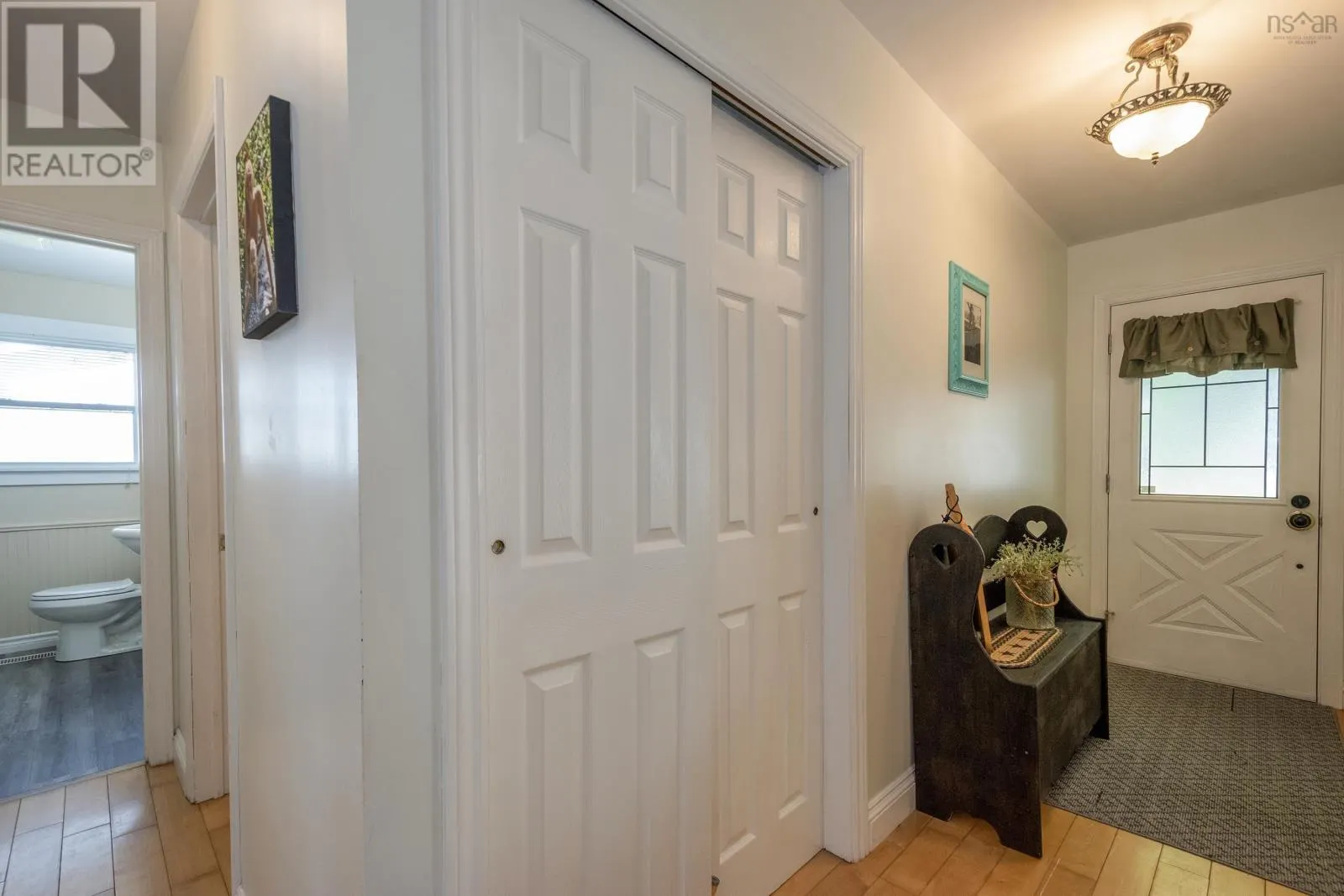 3126 Cornwallis Crescent