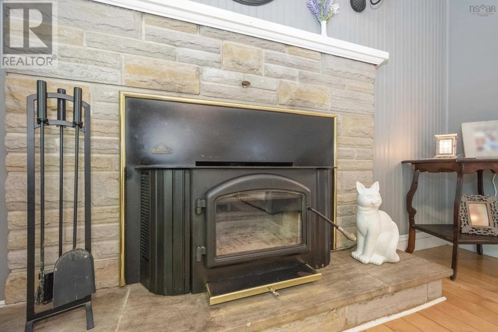 3126 Cornwallis Crescent