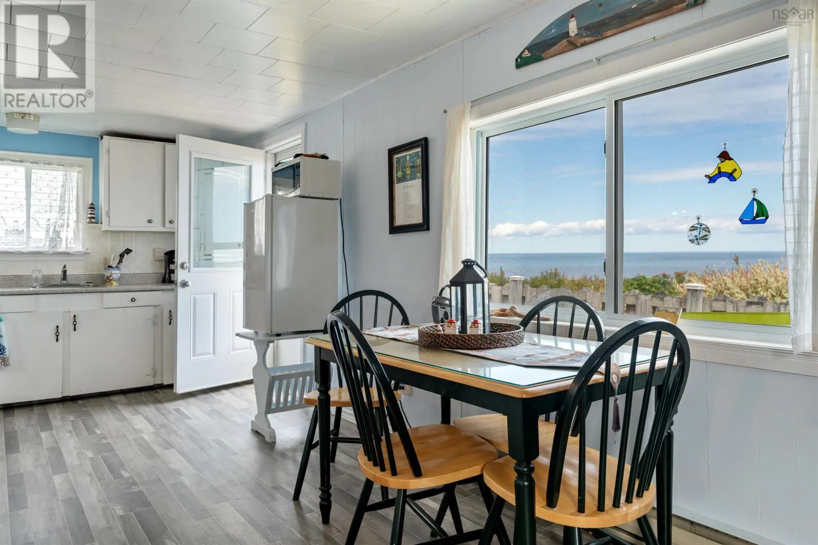 130 Beach Road