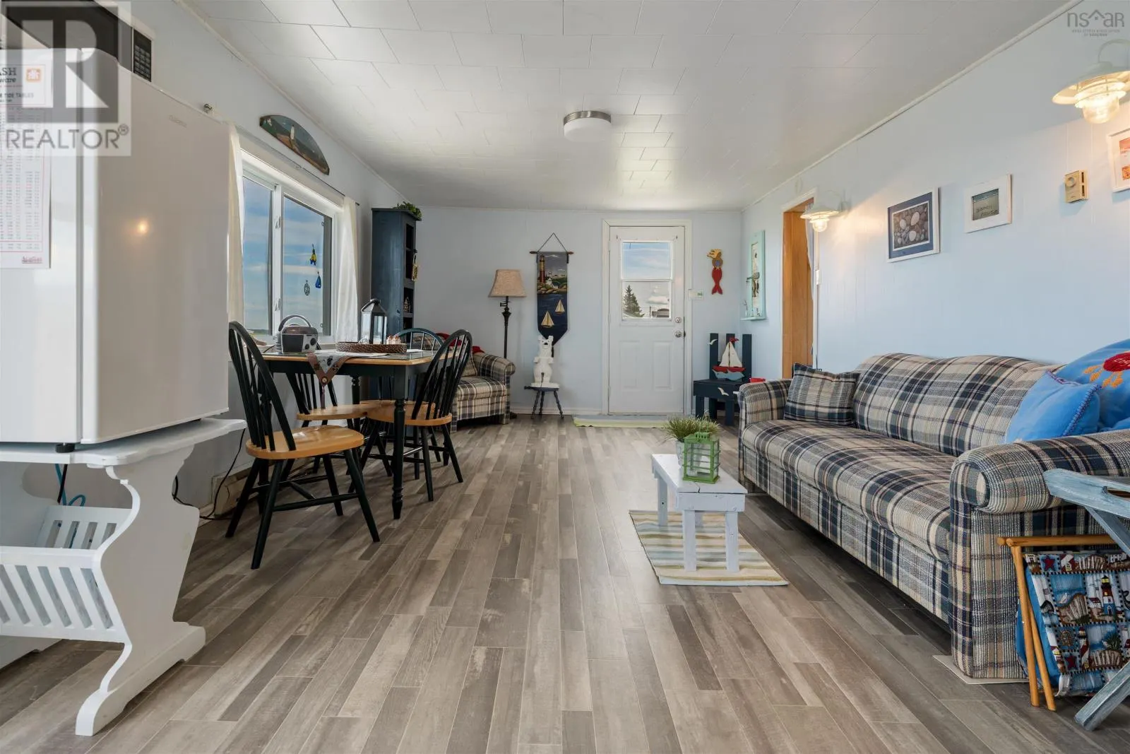 130 Beach Road