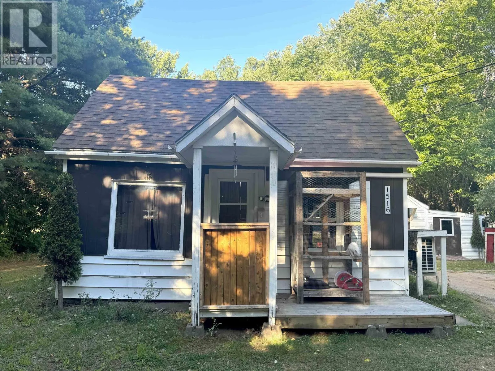 1516 Marshall Road