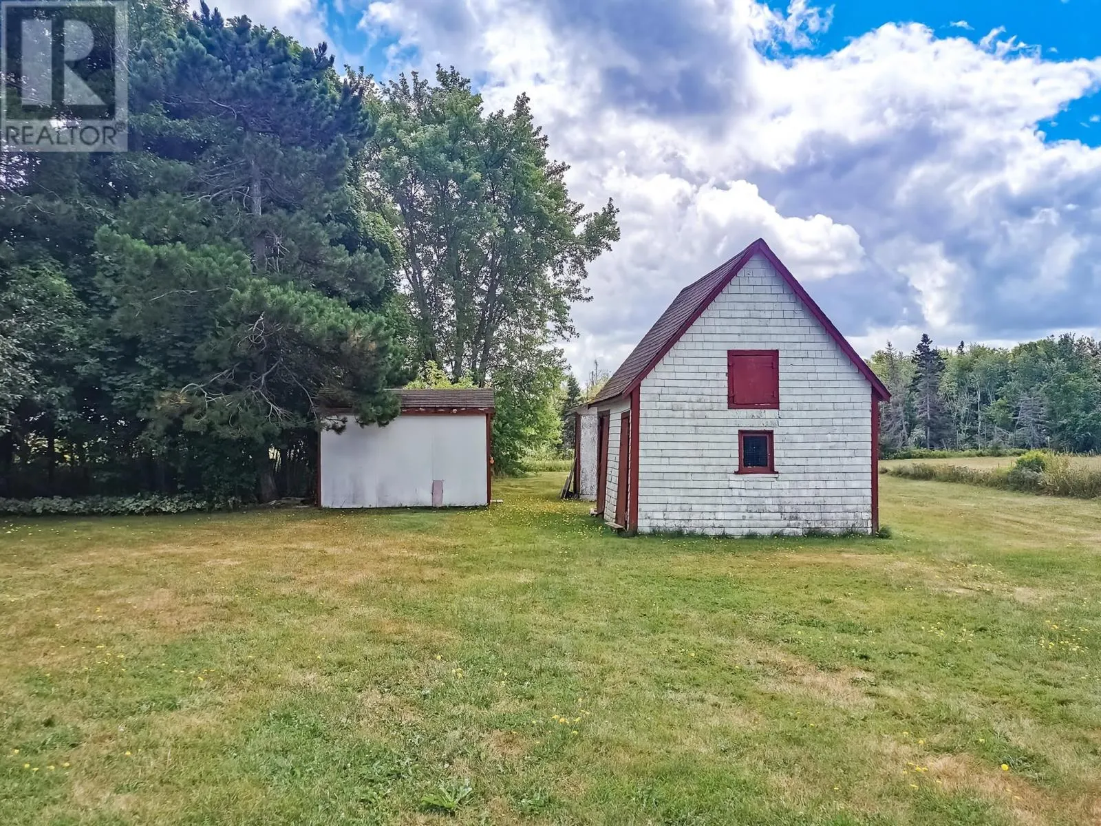 3351 Seven Mile Road