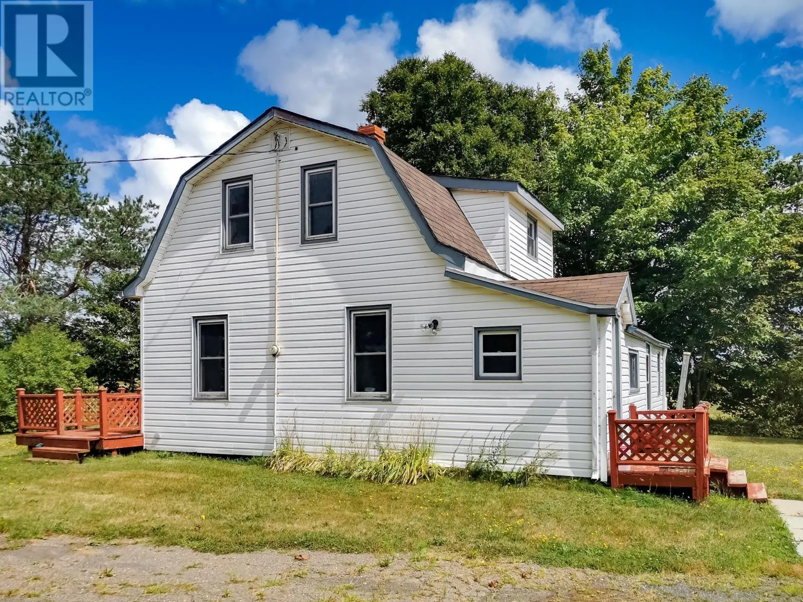 3351 Seven Mile Road