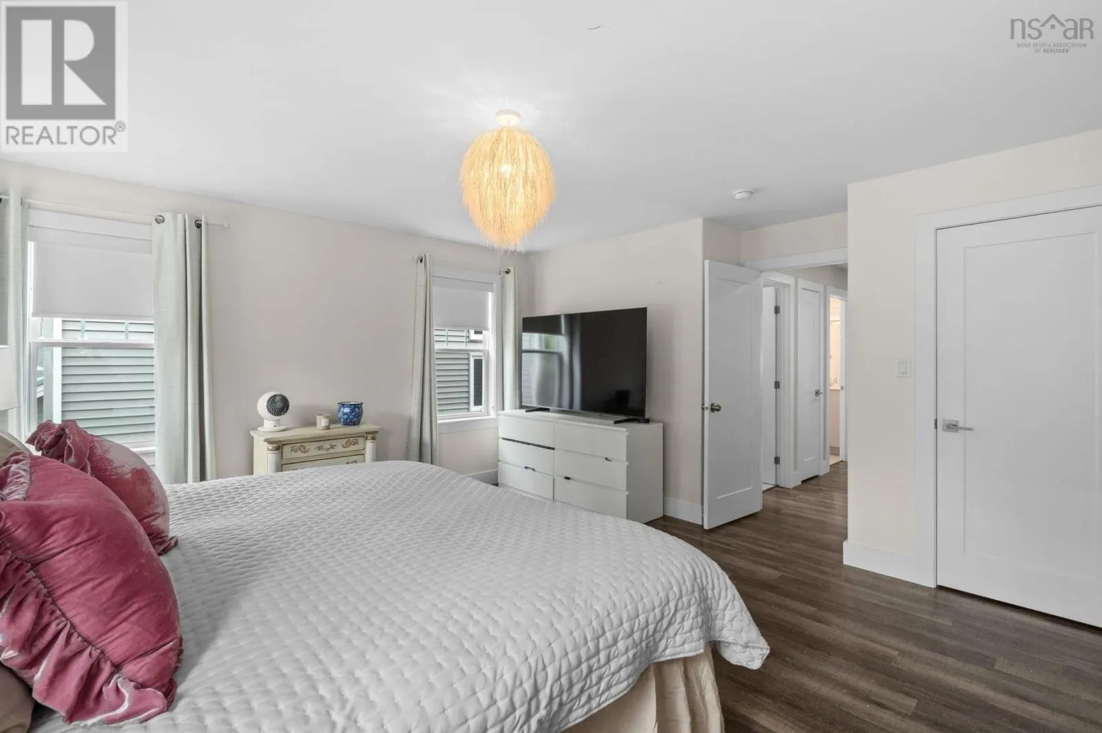 34 Evandale Lane