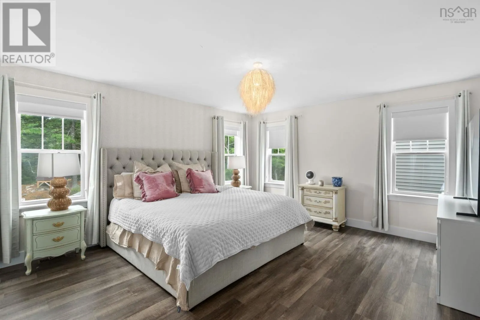 34 Evandale Lane