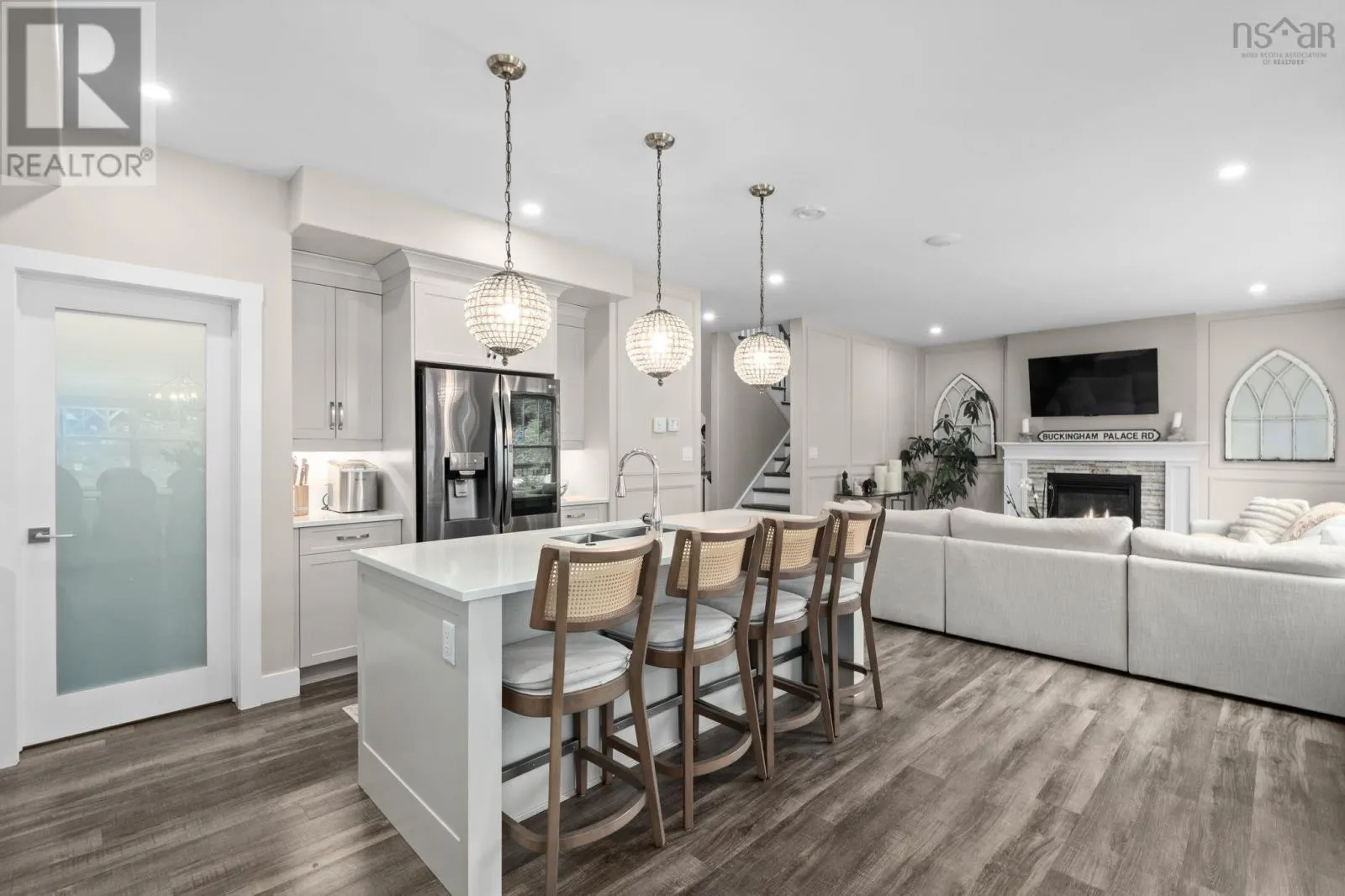 34 Evandale Lane