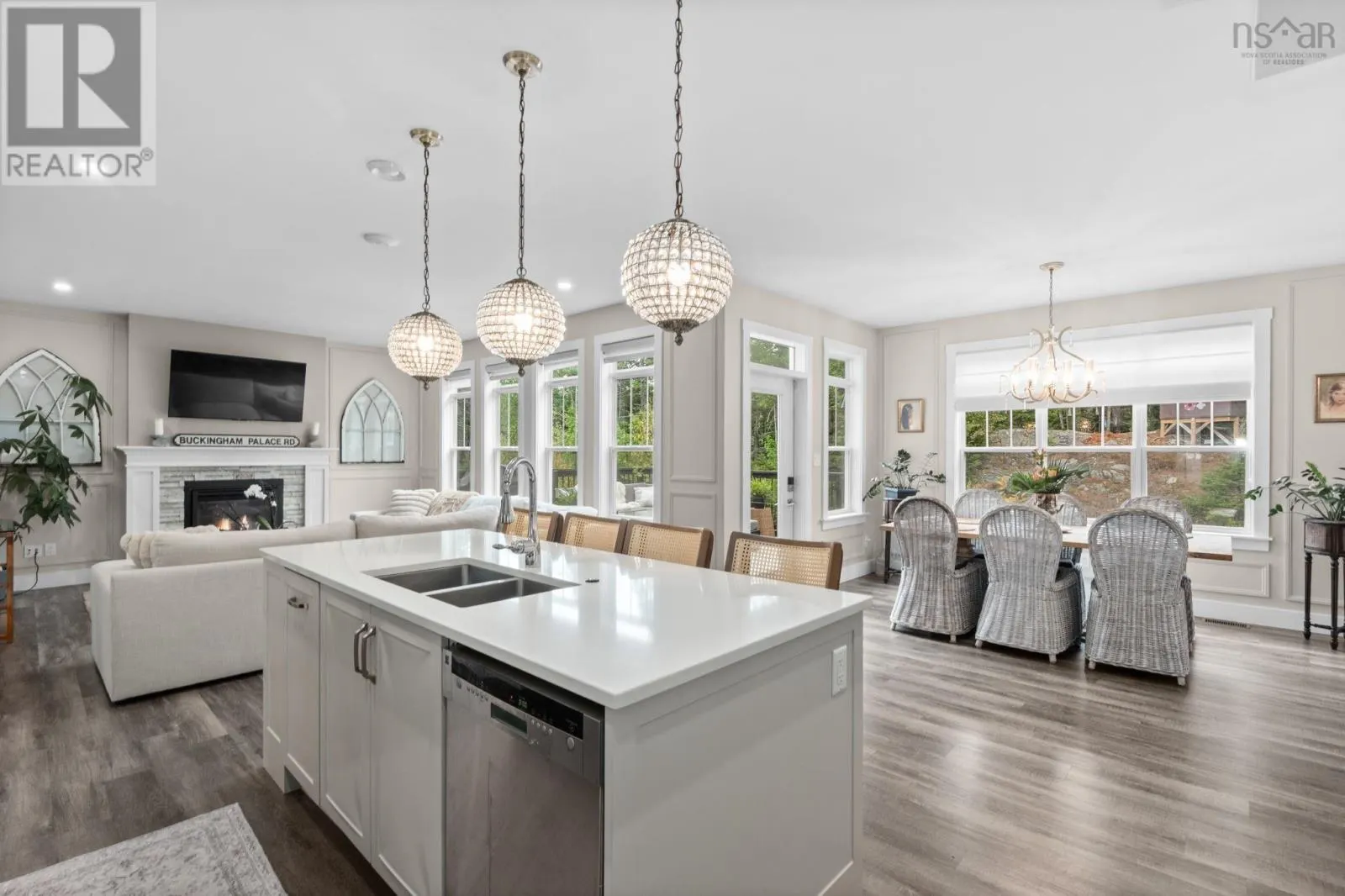 34 Evandale Lane
