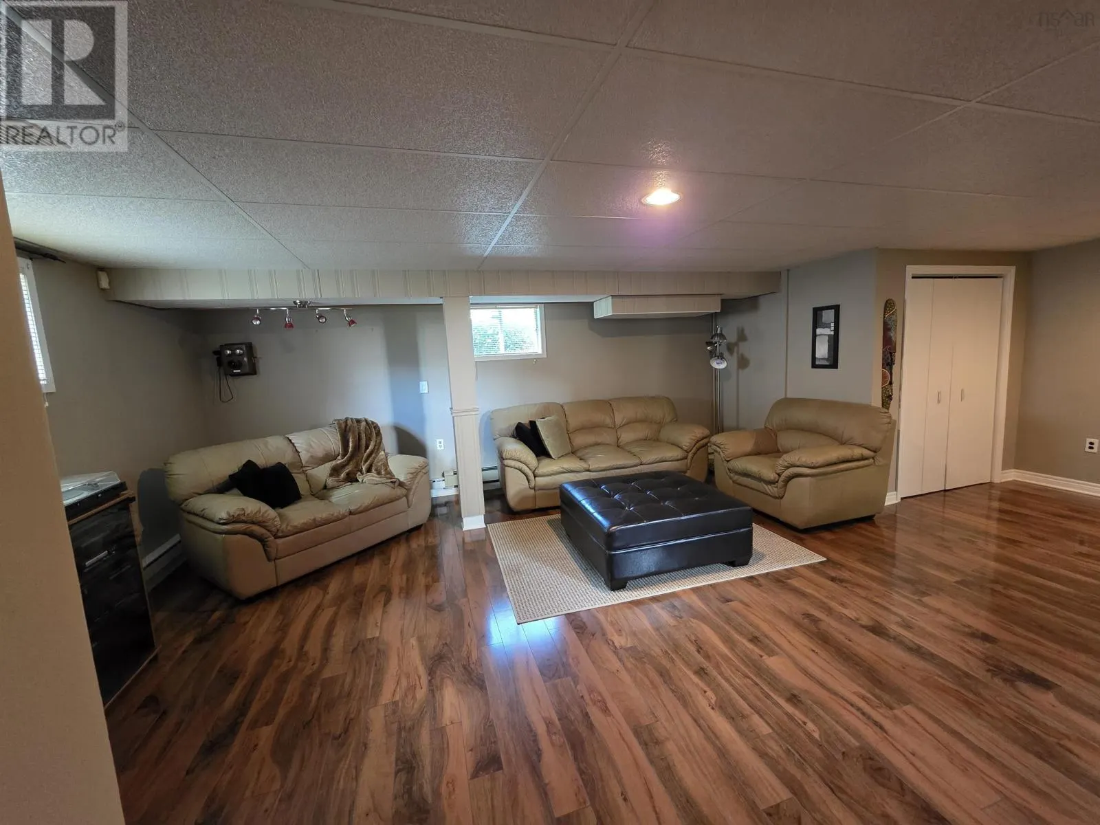 25 Mahars Court