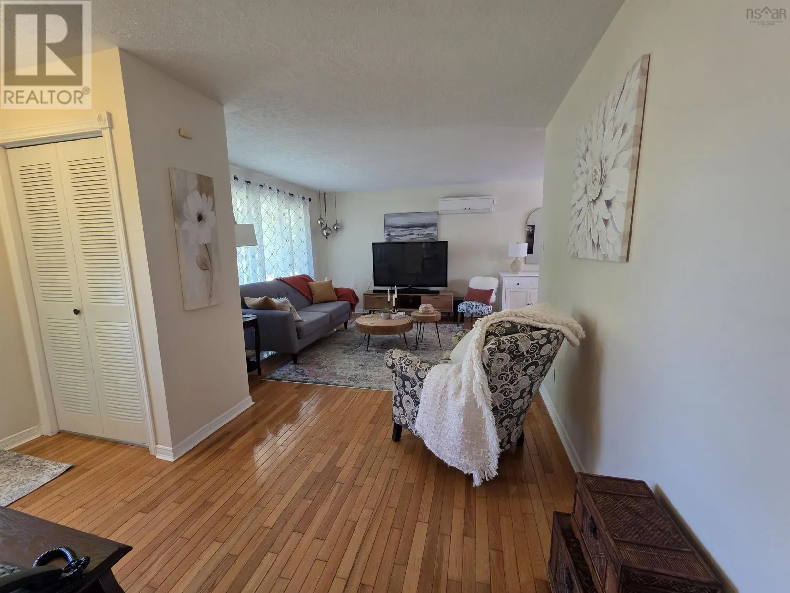 25 Mahars Court